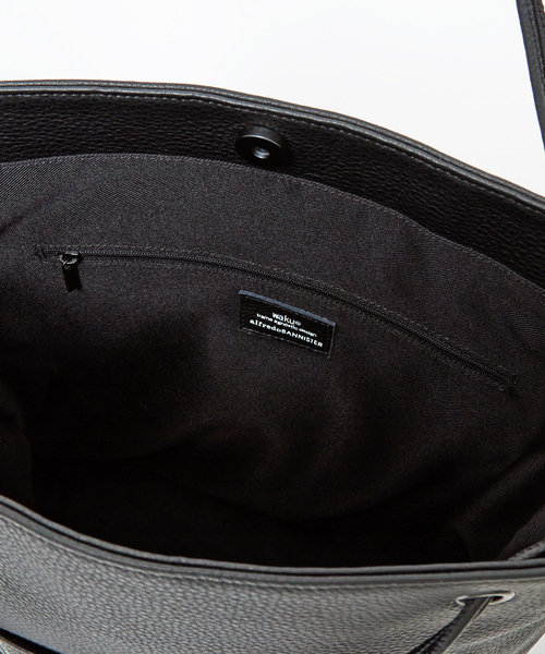 waku（ワク）の「【WAKU】別注 2WAY ソフトレザー トートバッグ（トートバッグ・メンズ・ブラック/グレー・フリー）」の13枚目の写真