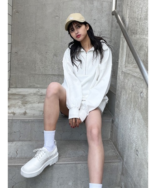 ENVYM（アンビー）の「リブカラーハーフジップＰＯ（スウェット・レディース・ホワイト/ブラック/ベージュ・FREE）」の13枚目の写真