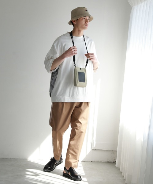 niko and...（ニコアンド）の「パラコードフェイクスウェードショルダー（ショルダーバッグ・メンズ・グレー/ブラック/グリーン/マスタード/オレンジ/ブラウン・FREE）」の11枚目の写真