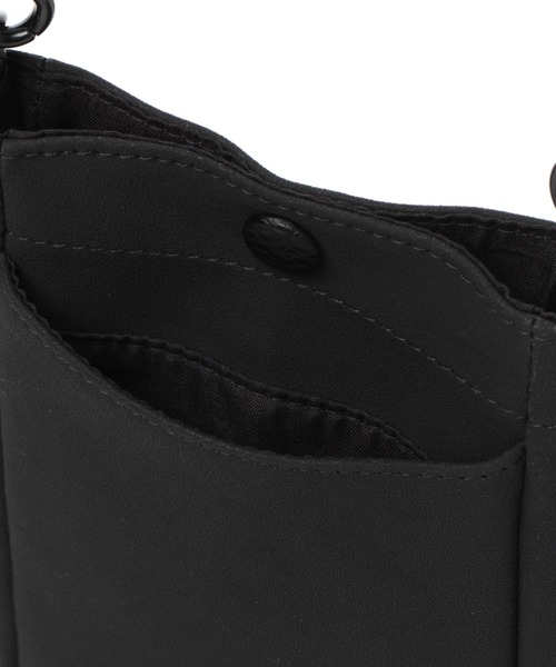 niko and...（ニコアンド）の「パラコードフェイクスウェードショルダー（ショルダーバッグ・メンズ・グレー/ブラック/グリーン/マスタード/オレンジ/ブラウン・FREE）」の20枚目の写真