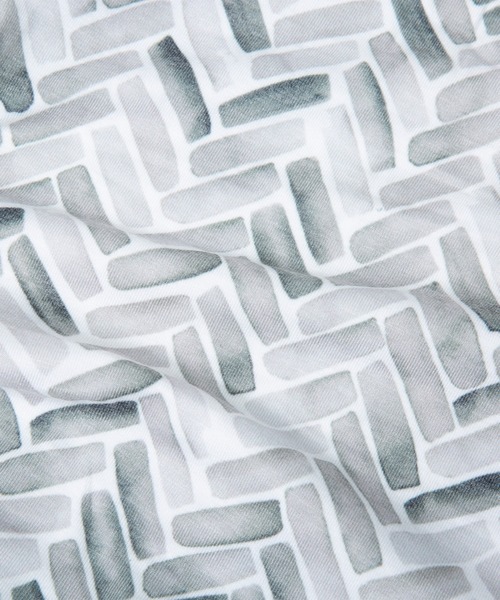 Copper Pearl（コッパーパール）の「Copper pearl Multi Use Cover コッパーパール マルチユースカバー 360度カバー ポンチョ型 パターン 授乳ケープ（授乳ケープ/授乳クッション・レディース・グレー系その他/ブルー系その他/アニマル/ホワイト系/ホワイト系1/ホワイト系2/ライトグレー系/ダルブルー系/ホワイト系その他/ブルー系/インディゴブルー/グリーン系カモフラージュ/グレー系・FREE）」の21枚目の写真