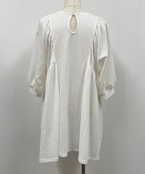 PICCIN（ピッチン）の「袖ボリュームカットチュニック（Tシャツ/カットソー・レディース・ブラック/オフホワイト/ピンク・M/L）」の11枚目の写真