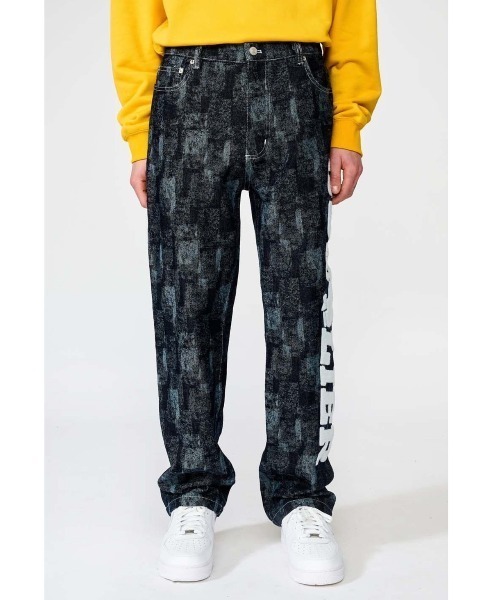 SUPPLIER(サプライヤー)の「【SUPPLIER/サプライヤー】PLAYBOY HUGE LOGO WASHED DENIM/ウォッシュド加工 サイド ロゴ デニム パンツ プレイボーイ コラボ(デニムパンツ・メンズ・ブラック・M/L)」の8枚目の写真