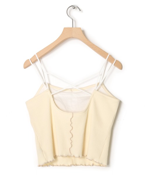 w closet(ダブルクローゼット)の「カップ付きショートキャミソール(キャミソール・レディース・オフホワイト/ブラック/モカ・FREE)」の6枚目の写真