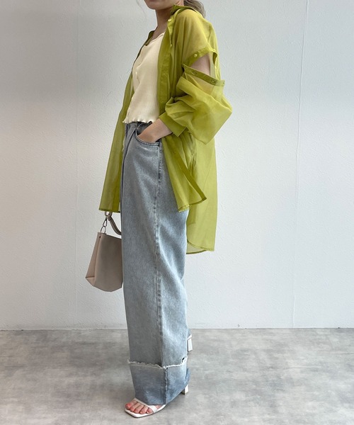 w closet(ダブルクローゼット)の「カップ付きショートキャミソール(キャミソール・レディース・オフホワイト/ブラック/モカ・FREE)」の13枚目の写真