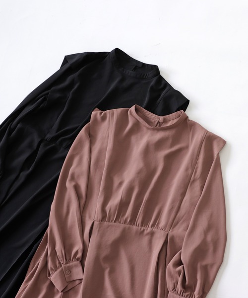 antiqua(アンティカ)の「レイヤード風ワンピ(Tシャツ/カットソー・レディース・ブラック/ベージュ・FREE)」の9枚目の写真