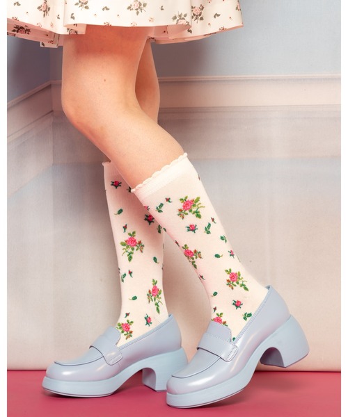 PINK HOUSE（ピンクハウス）の「lsb floral socks（ソックス/靴下・レディース・オフホワイト/ラベンダー/ブラック・フリー）」の2枚目の写真