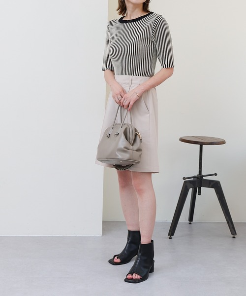 COLONY 2139（コロニートゥーワンスリーナイン）の「セットアップ対応 / TRPUピンタックバミューダパンツ/ハーフパンツ（その他パンツ・レディース・ブラック/アイボリー・FREE）」の9枚目の写真