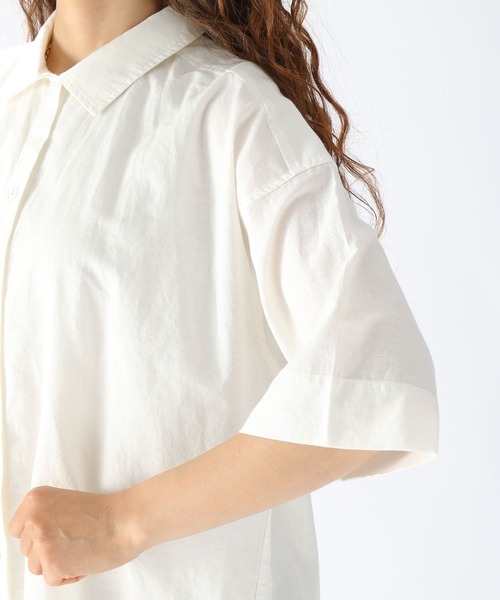 niko and...（ニコアンド）の「コットンリネンハーフスリーブシャツ（シャツ/ブラウス・レディース・ブルー/ホワイト/オフホワイト/オレンジ・LARGE/MEDIUM）」の16枚目の写真