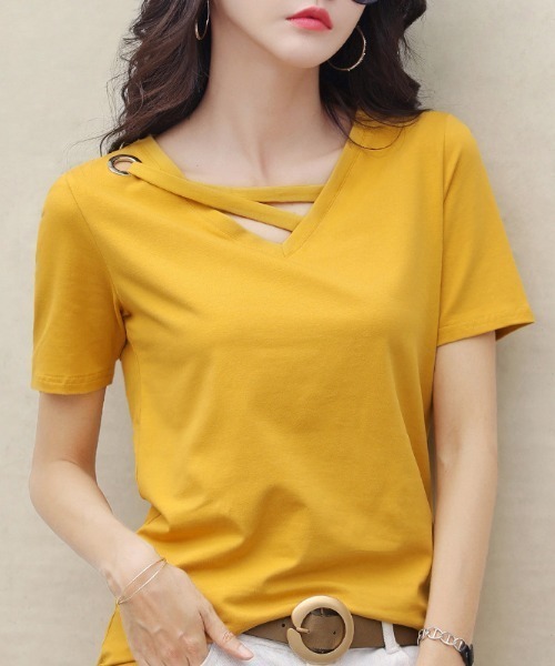 SETUP7(セットアップセブン)の「【SETUP7】アイレットベルトVネックカットソー SCCH164(Tシャツ/カットソー・レディース・ブラック/グレー/ホワイト/イエロー/グリーン/ピンク・FREE)」の1枚目の写真