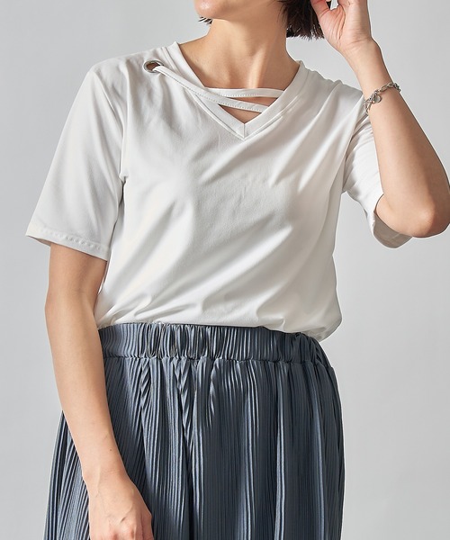 SETUP7(セットアップセブン)の「【SETUP7】アイレットベルトVネックカットソー SCCH164(Tシャツ/カットソー・レディース・ブラック/グレー/ホワイト/イエロー/グリーン/ピンク・FREE)」の10枚目の写真