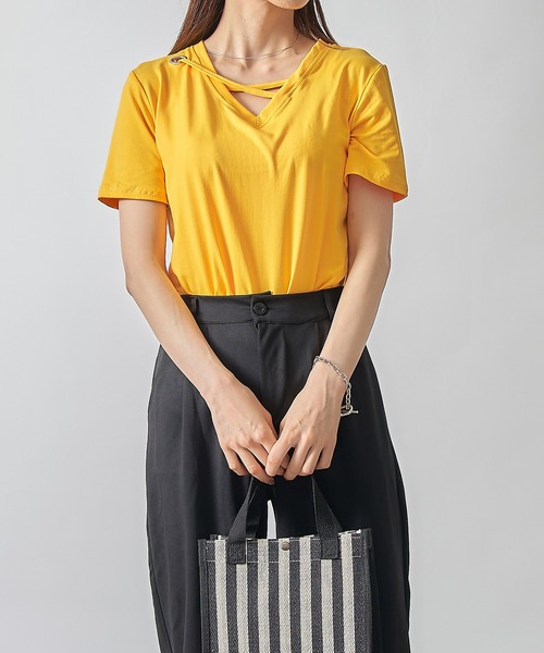 SETUP7(セットアップセブン)の「【SETUP7】アイレットベルトVネックカットソー SCCH164(Tシャツ/カットソー・レディース・ブラック/グレー/ホワイト/イエロー/グリーン/ピンク・FREE)」の17枚目の写真