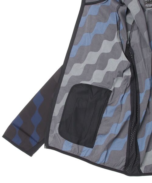 adidas(アディダス)の「アディダス adidas WMMKRIJACKET(ナイロンジャケット・レディース・オレンジ/ブラック・M/XL/S/L)」の12枚目の写真