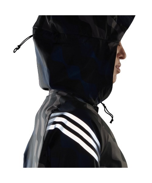 adidas(アディダス)の「アディダス adidas WMMKRIJACKET(ナイロンジャケット・レディース・オレンジ/ブラック・M/XL/S/L)」の13枚目の写真