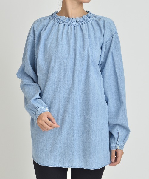 Moname（モナーム）の「デニム フリル ブラウス（シャツ/ブラウス・レディース・ブルー・FREE）」の5枚目の写真