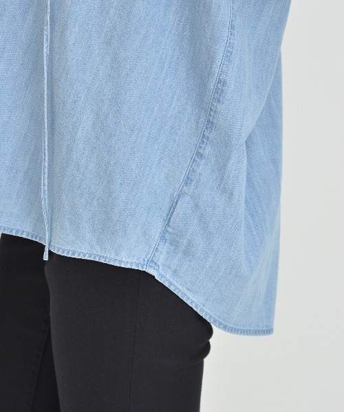 Moname（モナーム）の「デニム フリル ブラウス（シャツ/ブラウス・レディース・ブルー・FREE）」の8枚目の写真