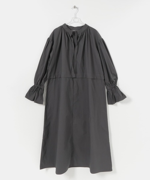 LAATO（ラート）の「FREELY SHIRTS ONE-PIECE（ワンピース・レディース・チャコールグレー/グレー・FREE）」の9枚目の写真