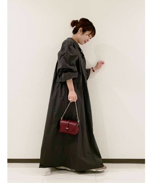 LAATO（ラート）の「FREELY SHIRTS ONE-PIECE（ワンピース・レディース・チャコールグレー/グレー・FREE）」の14枚目の写真