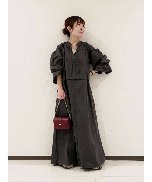 LAATO（ラート）の「FREELY SHIRTS ONE-PIECE（ワンピース・レディース・チャコールグレー/グレー・FREE）」の15枚目の写真