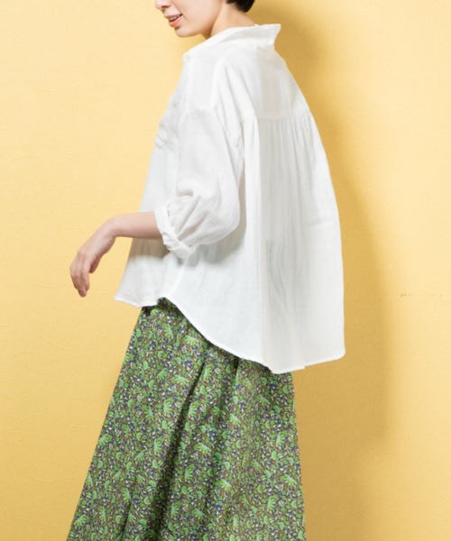 aunt lily（アントリリー）の「ダブルガーゼラウンドカラーシャツ（シャツ/ブラウス・レディース・オフホワイト/ネイビー/レモンイエロー・S～Ｍ/L～LL）」の6枚目の写真