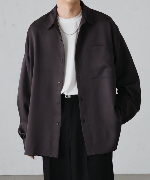 epnok（エプノック）の「サイドスリットベーシックルーズシャツ（シャツ/ブラウス・メンズ・チャコールグレー/オフホワイト/グレイッシュブルー/ブラック/モカ/グレイッシュベージュ・SMALL/LARGE/MEDIUM）」の7枚目の写真