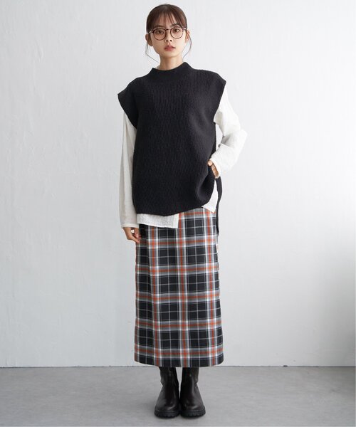 LBC（エルビーシー）の「cafeウールバックスリットベスト（ベスト・レディース・グレー/ブラック/ベージュ・M）」の12枚目の写真