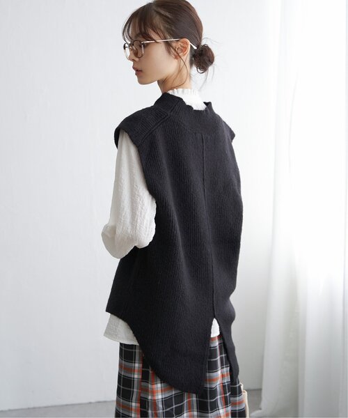 LBC（エルビーシー）の「cafeウールバックスリットベスト（ベスト・レディース・グレー/ブラック/ベージュ・M）」の21枚目の写真