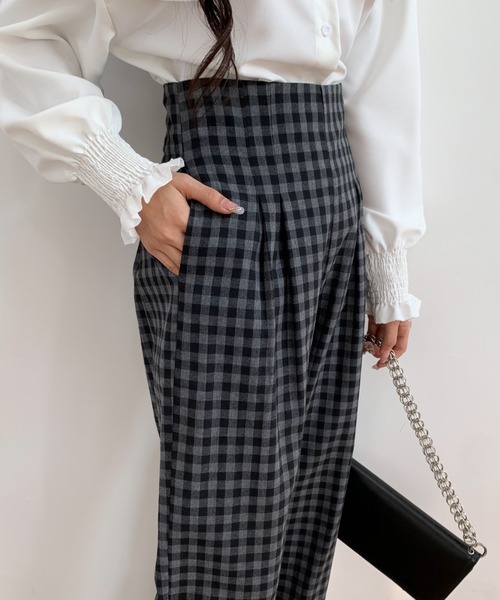 ECLIN（エクラン）の「ハイウエストギンガムチェックセミワイドパンツ（その他パンツ・レディース・ブラック/ブラウン/グリーン・S/M/L）」の14枚目の写真