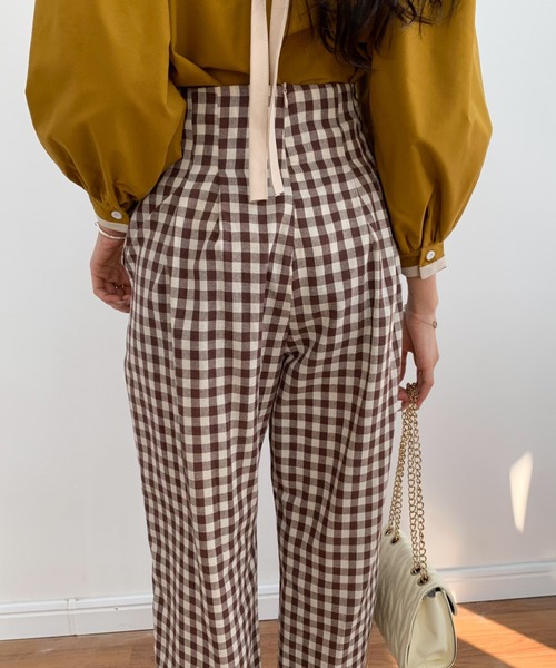ECLIN（エクラン）の「ハイウエストギンガムチェックセミワイドパンツ（その他パンツ・レディース・ブラック/ブラウン/グリーン・S/M/L）」の9枚目の写真