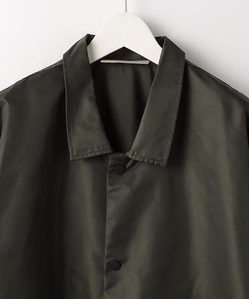 FOG ESSENTIALS(エフオージーエッセンシャルズ)の「<FEAR OF GOD ESSENTIALS> COACH JACKET2/コーチジャケット(ナイロンジャケット・メンズ・ブラック/ダークブラウン・M/L/S)」の13枚目の写真