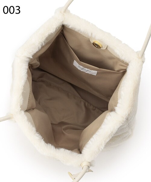 OPAQUE.CLIP(オペークドットクリップ)の「◆フェイクファートートバッグ【A4サイズ収納可】(トートバッグ・レディース・ライトベージュ/グレー/オフホワイト/ダークブラウン・00)」の18枚目の写真