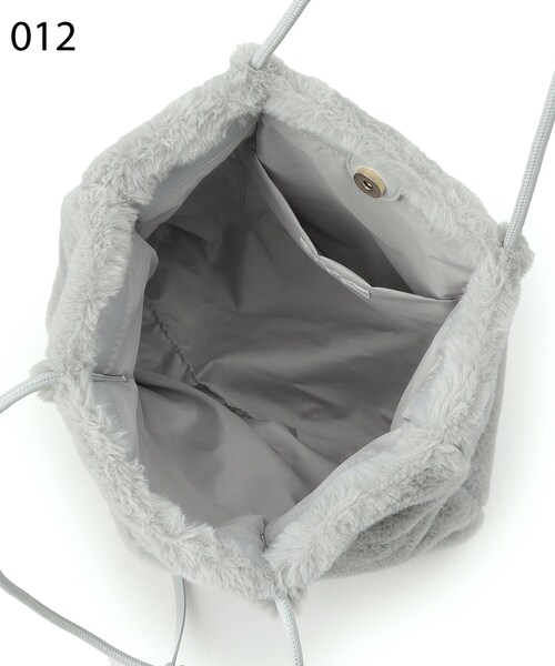 OPAQUE.CLIP(オペークドットクリップ)の「◆フェイクファートートバッグ【A4サイズ収納可】(トートバッグ・レディース・ライトベージュ/グレー/オフホワイト/ダークブラウン・00)」の19枚目の写真