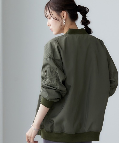 miclat（ミクラ）の「大きいサイズ　MA-1ブルゾン　miclat（MA-1・レディース・カーキ/ブラック・L～LL/3L～4L）」の11枚目の写真