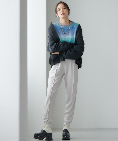 miclat（ミクラ）の「大きいサイズ　MA-1ブルゾン　miclat（MA-1・レディース・カーキ/ブラック・L～LL/3L～4L）」の5枚目の写真