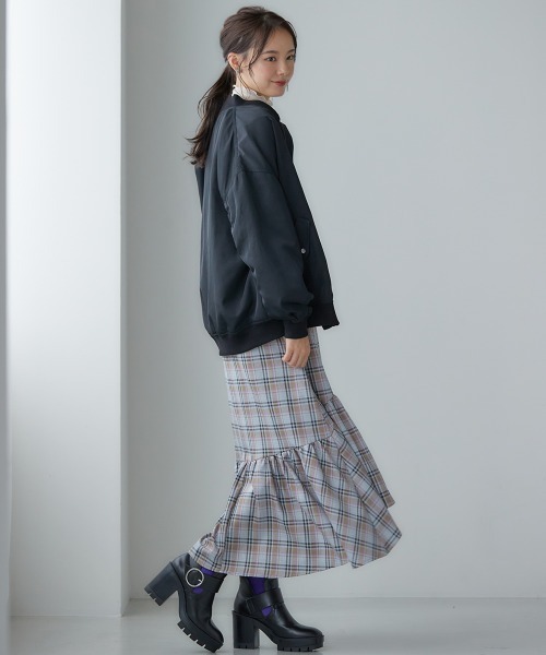 miclat（ミクラ）の「大きいサイズ　MA-1ブルゾン　miclat（MA-1・レディース・カーキ/ブラック・L～LL/3L～4L）」の9枚目の写真