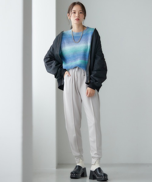 miclat（ミクラ）の「大きいサイズ　MA-1ブルゾン　miclat（MA-1・レディース・カーキ/ブラック・L～LL/3L～4L）」の10枚目の写真