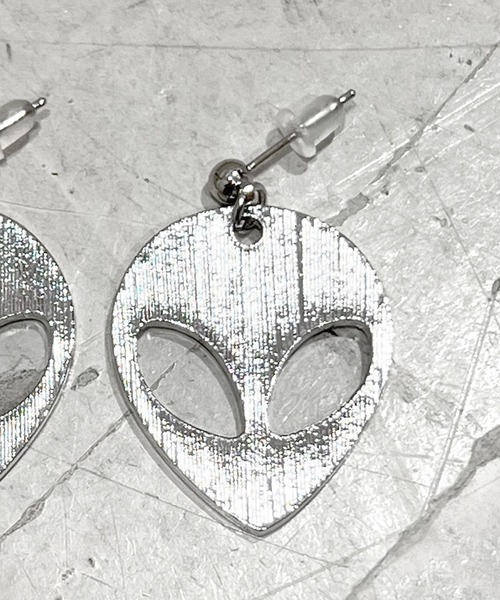 Figments（フィグメンツ）の「エイリアンピアス（ピアス（両耳用）・レディース・シルバー・FREE）」の4枚目の写真