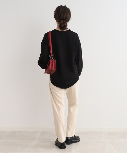 DRESKIP(ドレスキップ)の「◆【華やかさをプラスする】パ-ル調ボタン スキッパ-チュニック(チュニック・レディース・オフホワイト/ライトベージュ/ブラック・02/03)」の16枚目の写真