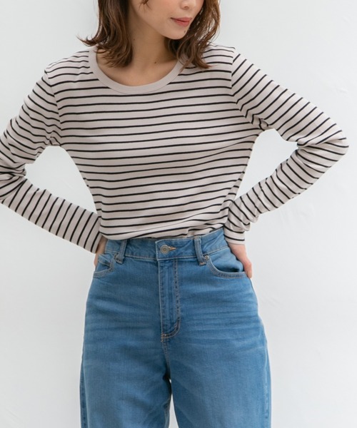 Honeys（ハニーズ）の「オーガニックＵネックＴシャツ（Tシャツ/カットソー・レディース・ブラック/ネイビー/オフホワイト/ベージュ×ブラック/ホワイト×ブラック・LL/L/M）」の5枚目の写真