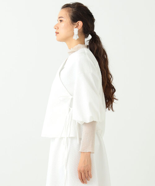 CAROLINA GLASER（カロリナ グレイサー）の「Aya × CAROLINA GLASER / カシュクール トップス（シャツ/ブラウス・レディース・ブラック/ホワイト・ONE SIZE）」の6枚目の写真