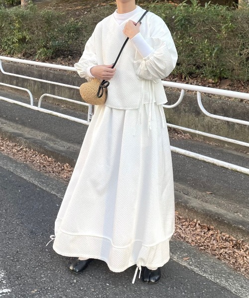 CAROLINA GLASER（カロリナ グレイサー）の「Aya × CAROLINA GLASER / カシュクール トップス（シャツ/ブラウス・レディース・ブラック/ホワイト・ONE SIZE）」の21枚目の写真