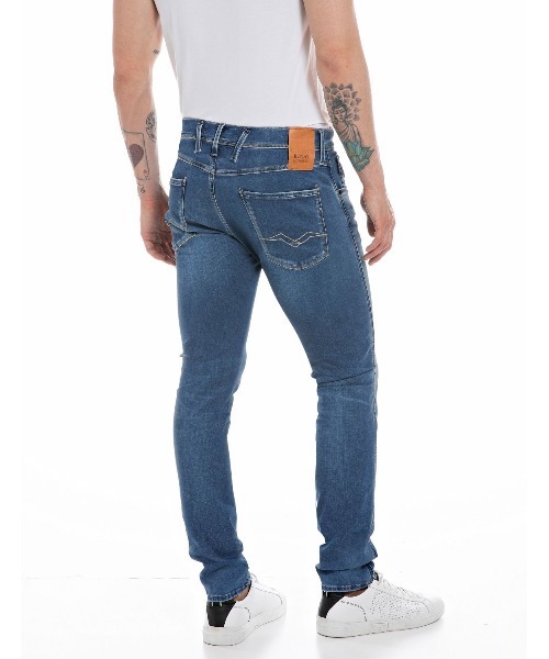 REPLAY（リプレイ）の「スリム ANBASS Hyperflex OCEAN BLUE BROKEN&REPAIREDデニム（デニムパンツ・メンズ・ブルー・30inch/32inch/33inch/34inch/36inch/31inch/28inch/29inch）」の2枚目の写真