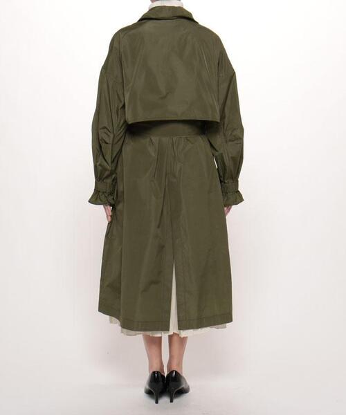 LANVIN en Bleu（ランバンオンブルー）の「ハイカウントタフタトレンチコート（トレンチコート・レディース・カーキ・38）」の22枚目の写真