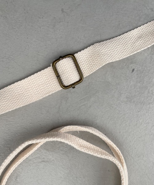 thank U more(サンキューモア)の「アウトポケット付き 万能 ロゴ ボックストートバッグ ショルダーバッグ マザーバッグ【大容量】(ショルダーバッグ・レディース・ブラック/ホワイト/ベージュ・FREE)」の14枚目の写真