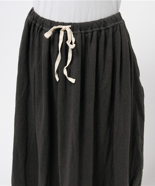 LBC(エルビーシー)の「omヘンプコットンギャザースカート (スカート・レディース・オフホワイト/ダークグレー/ダークブルー・LARGE/MEDIUM)」の6枚目の写真