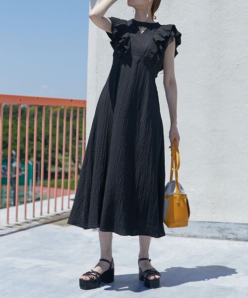 MAJESTIC LEGON（マジェスティックレゴン）の「ふかふかクロスボリュームサンダル（サンダル・レディース・ブラック/ベージュ/アイボリー・SMALL/MEDIUM/LARGE）」の15枚目の写真