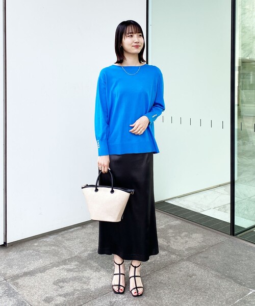 OPAQUE.CLIP（オペークドットクリップ）の「◆シルキーレザーライク サテンスカート【洗濯機洗い可】（スカート・レディース・グレー系その他/サンドベージュ・36/38/40）」の21枚目の写真