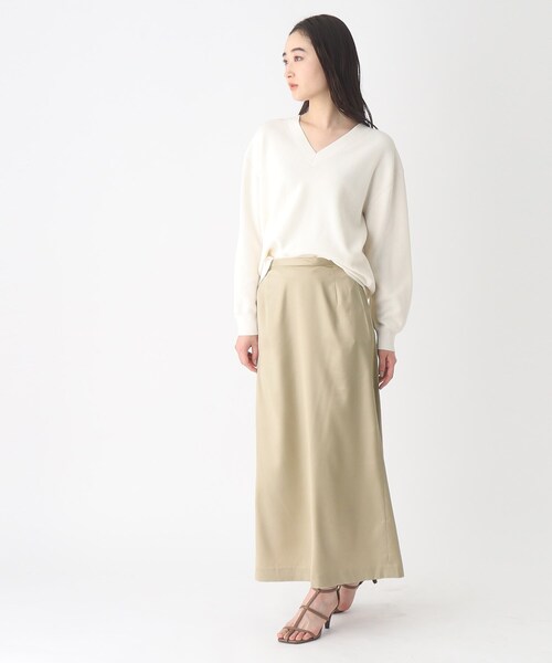 OPAQUE.CLIP（オペークドットクリップ）の「◆シルキーレザーライク サテンスカート【洗濯機洗い可】（スカート・レディース・グレー系その他/サンドベージュ・36/38/40）」の19枚目の写真