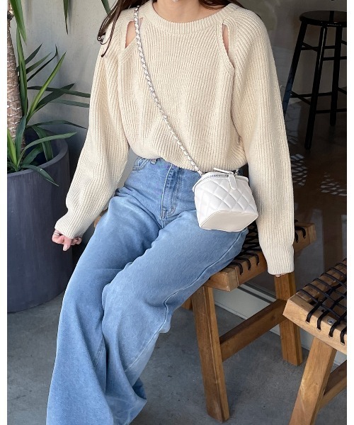 LE MORE（リモア）の「キルティングチェーンミニバッグ（ショルダーバッグ・レディース・ブルー/アイボリー/ブラック/パープル・FREE）」の6枚目の写真