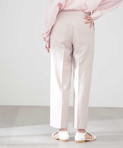 N.(N. Natural Beauty Basic)(エヌエヌナチュラルビューティーベーシック)の「【S Size Line】ドライタッチストレートパンツ(その他パンツ・レディース・ベージュ/ネイビー・MEDIUM/SMALL)」の14枚目の写真